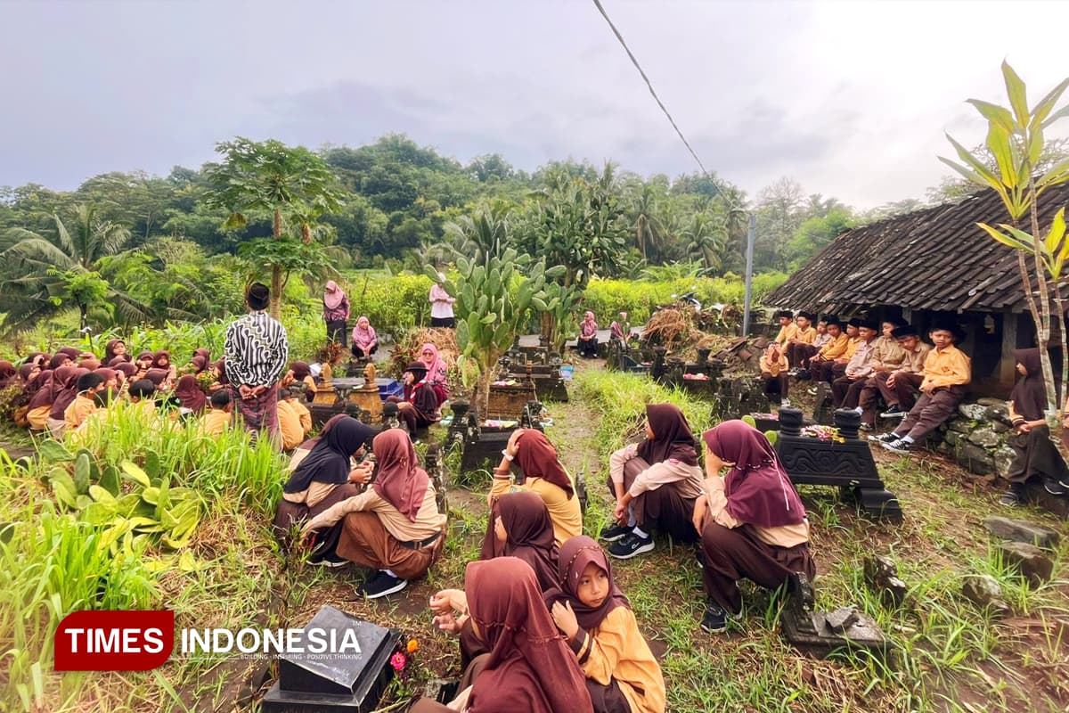 Begini Cara MI Ma’arif Giritengah Magelang Tanamkan Adab dan Doa pada Siswa